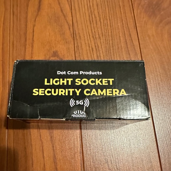 Light socket security camera - Picture 4 of 4